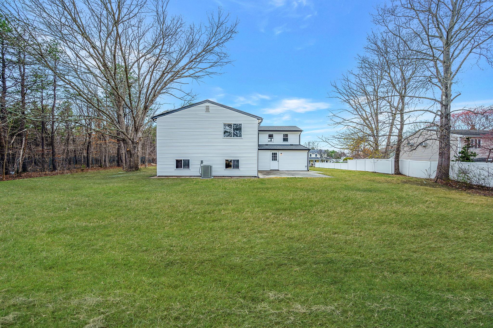 1507 Lincoln Avenue, Bohemia, New York image 30