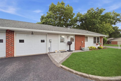 Condo For Sale - 238 Blackpool Court #A<br/> Ridge, NY 11961