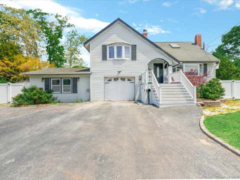 Apartment For Rent - 434 N Alleghany Avenue<br/> Lindenhurst, NY 11757