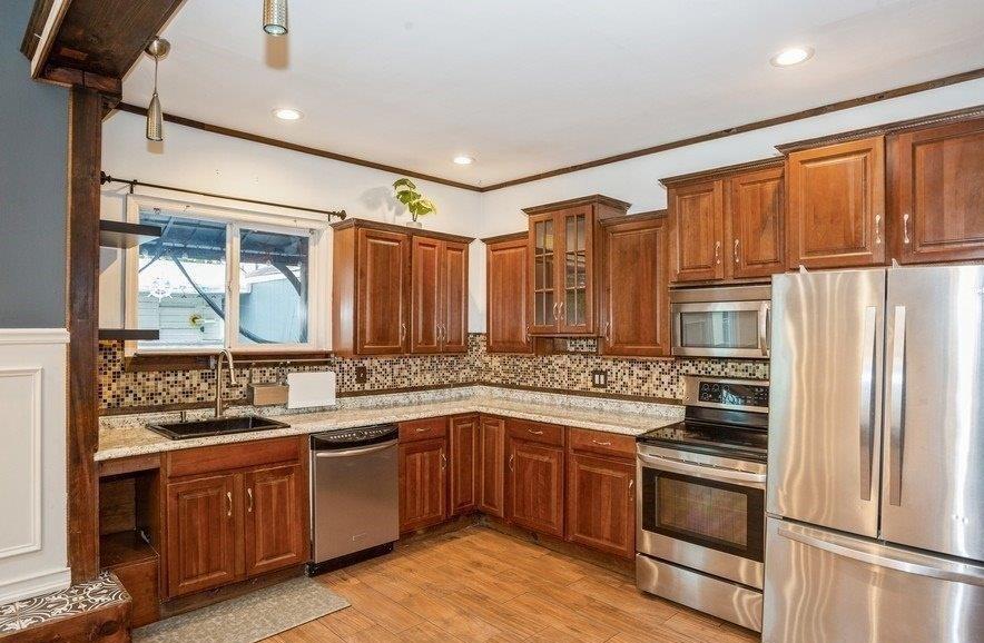 143 N Summit Ave Ave, Patchogue, New York image 10