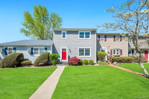 Condo For Sale - 12 Charlottesville Court<br/> Coram, NY 11727
