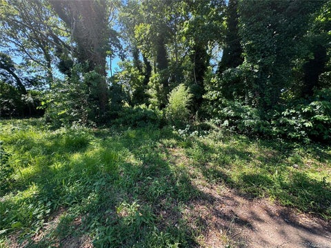 Vacant Land For Sale - 215 Cortland Street<br/> Suffolk County, Copiague, NY 11726
