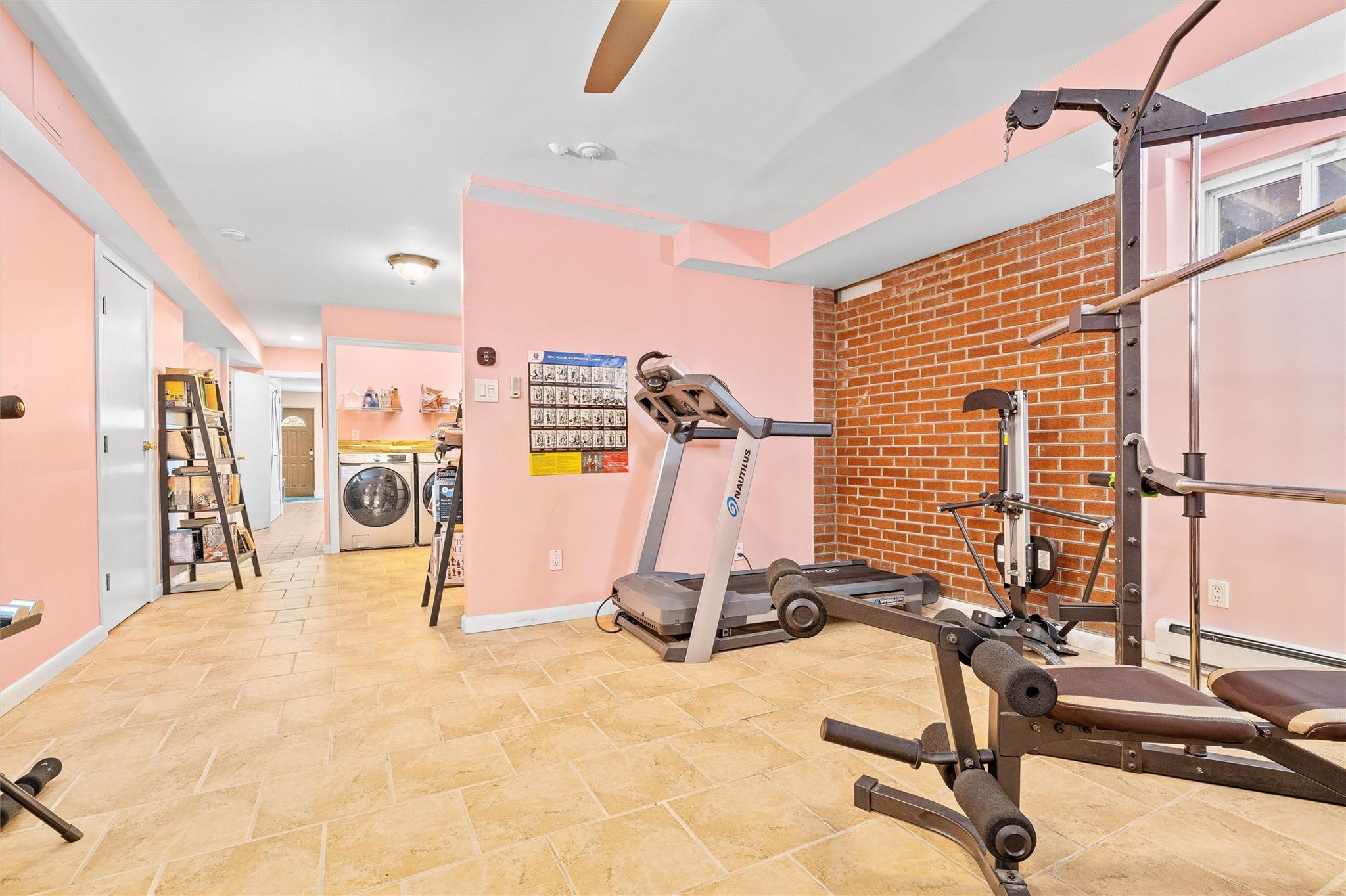 550 W 261st Street, Bronx, New York image 36