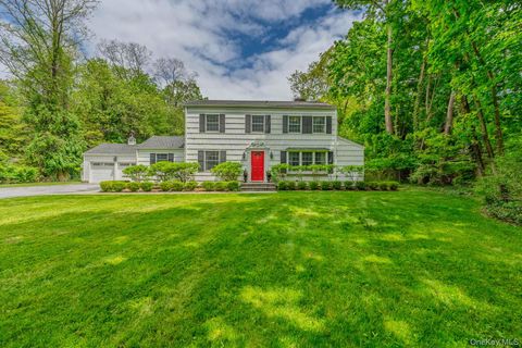 Homes For Sale - 169 Turkey Lane<br/> Cold Spring Harbor, NY 11724