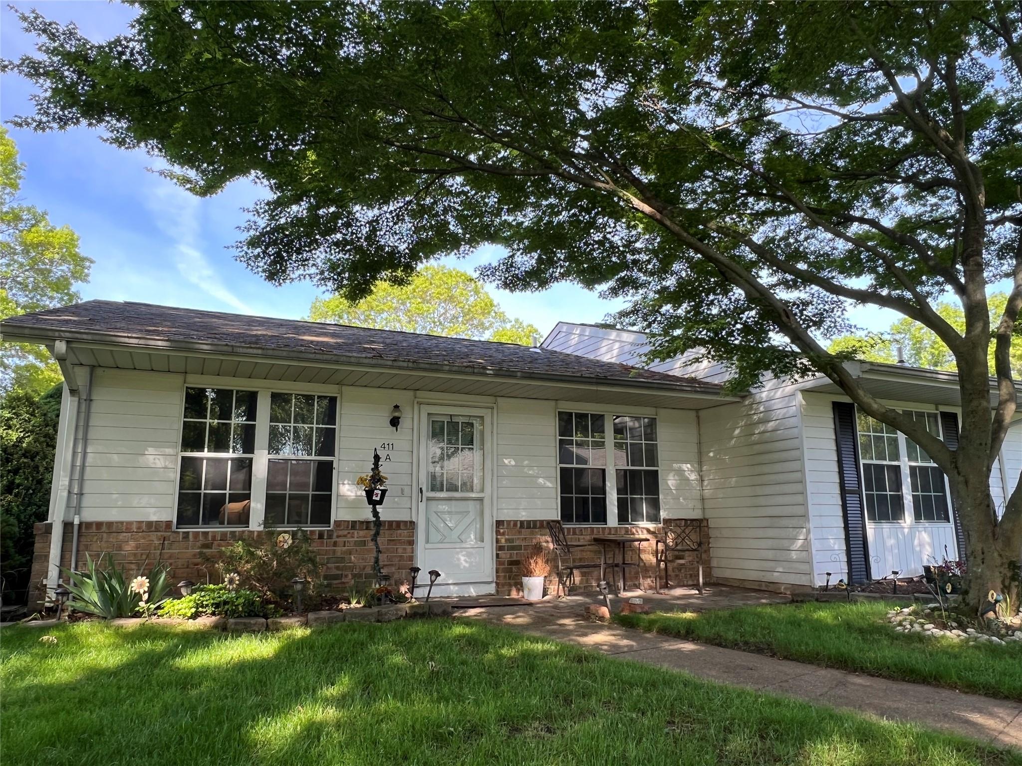 411A Weymouth Court #411A, Ridge, New York image 1