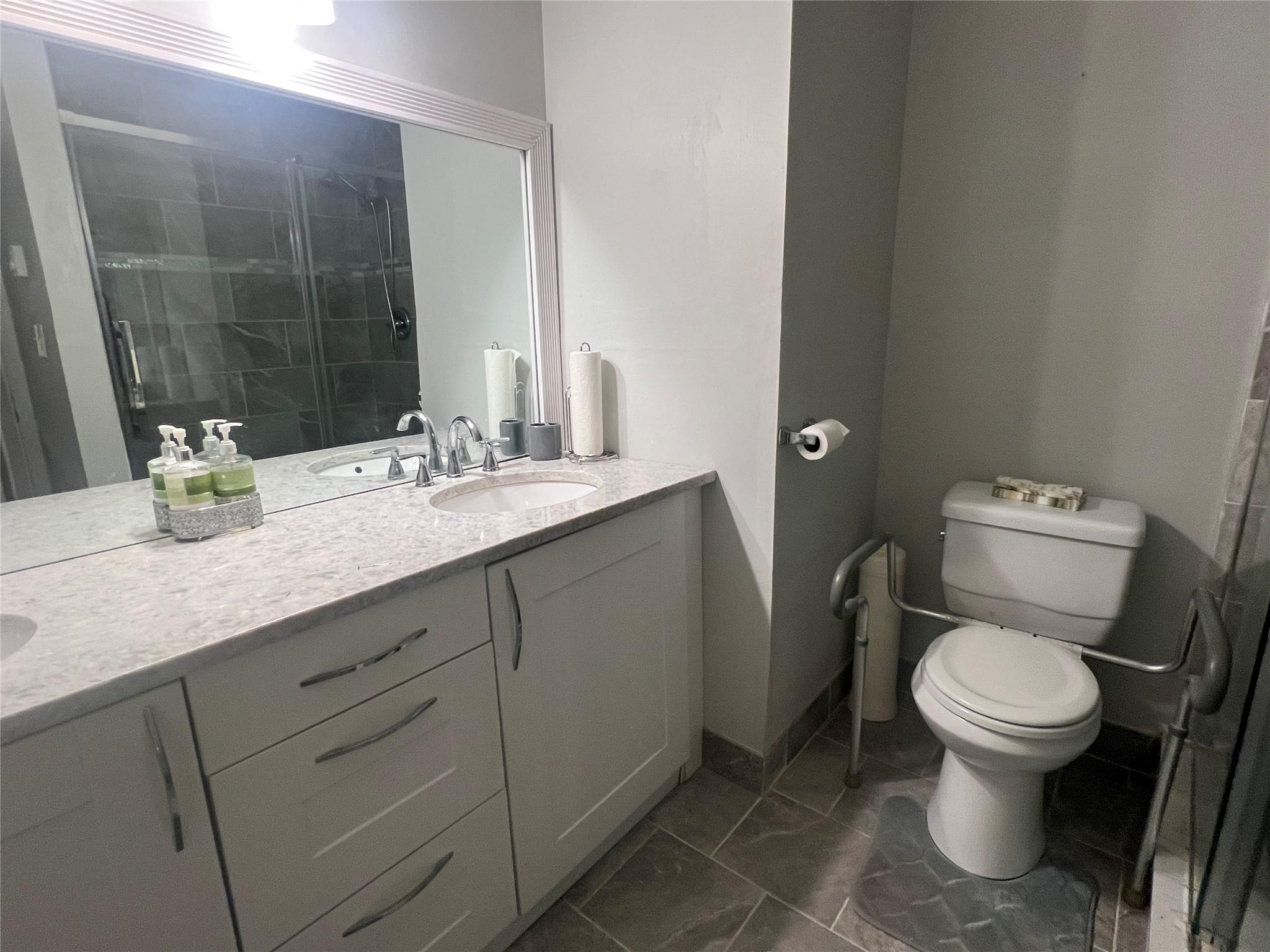 411A Weymouth Court #411A, Ridge, New York image 26