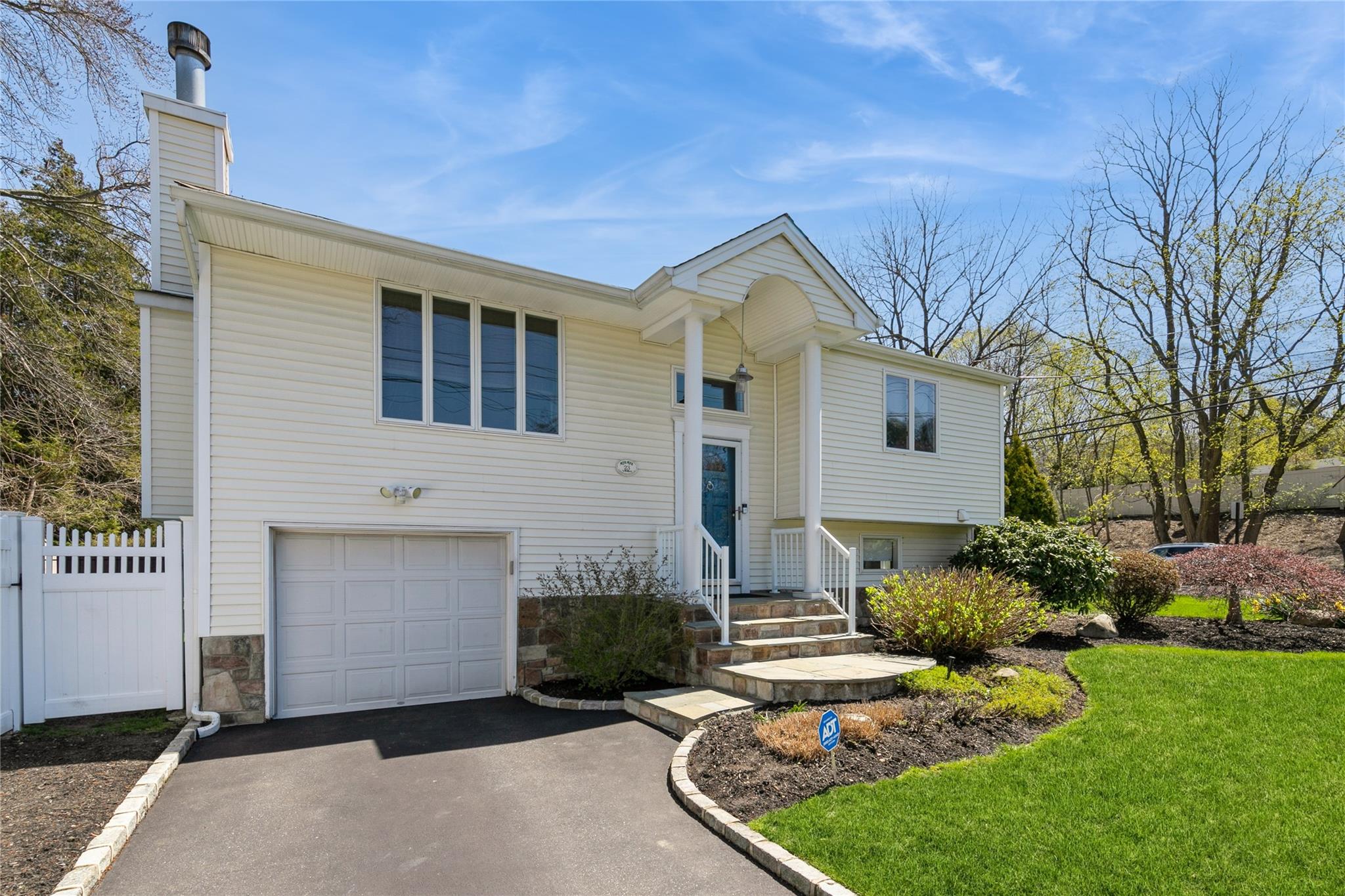 23 Charles Avenue, Huntington, New York image 2