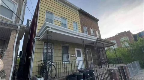 Photo of 55-14 Van Cleef Street St, Corona, NY 11368 (MLS # 828338)