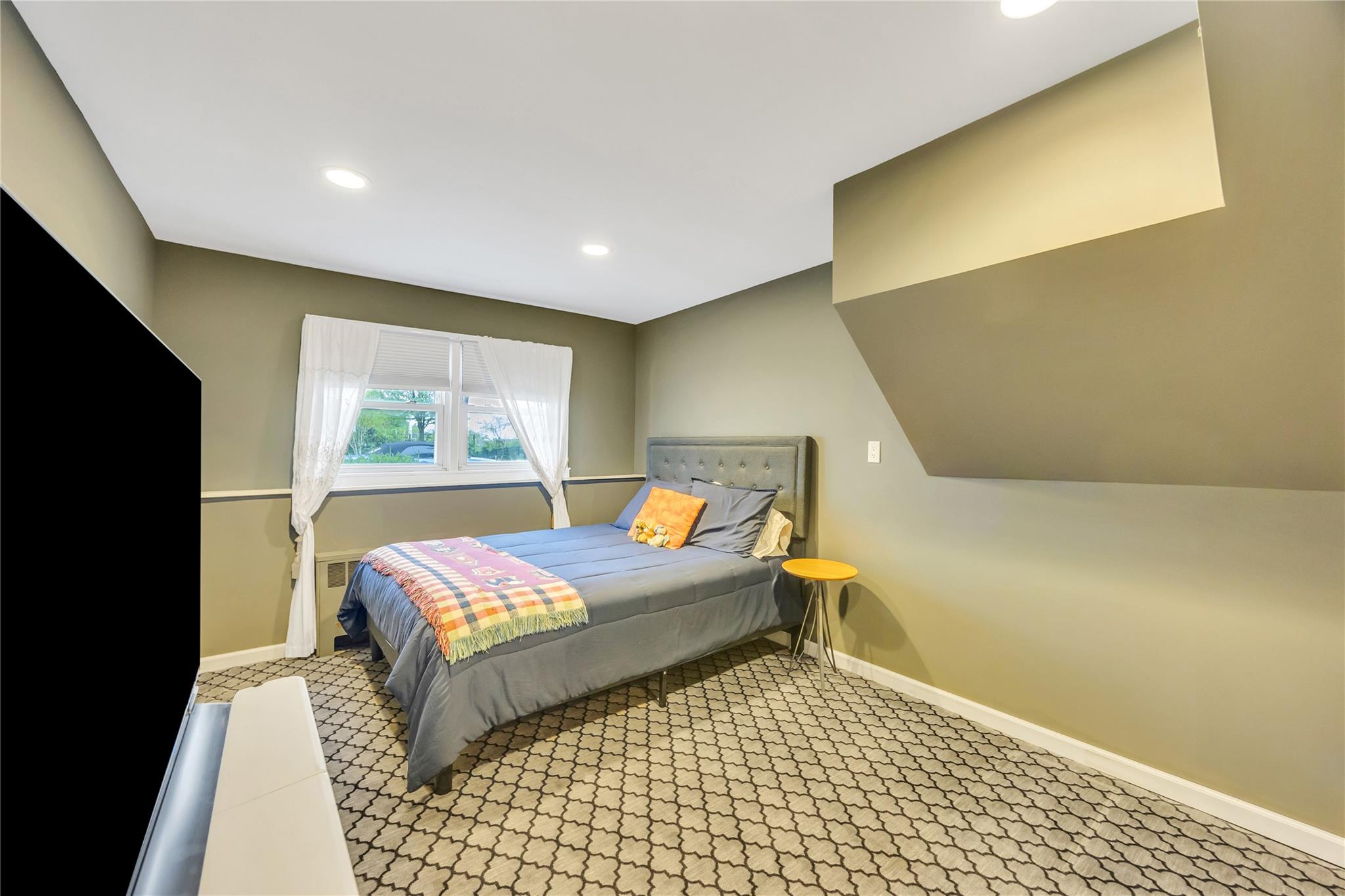 244 S Park Avenue, Rockville Centre, New York image 20