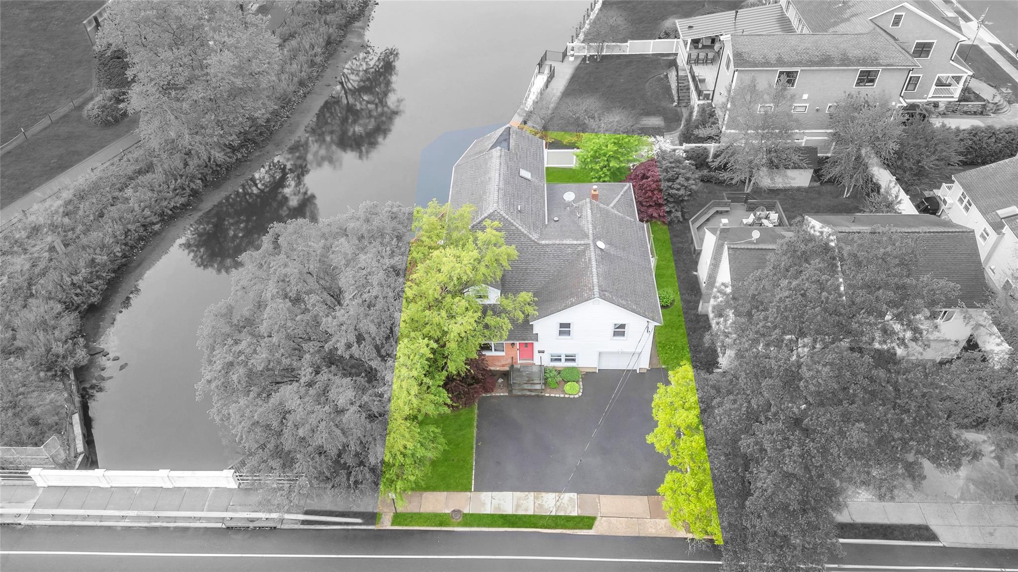 244 S Park Avenue, Rockville Centre, New York image 29