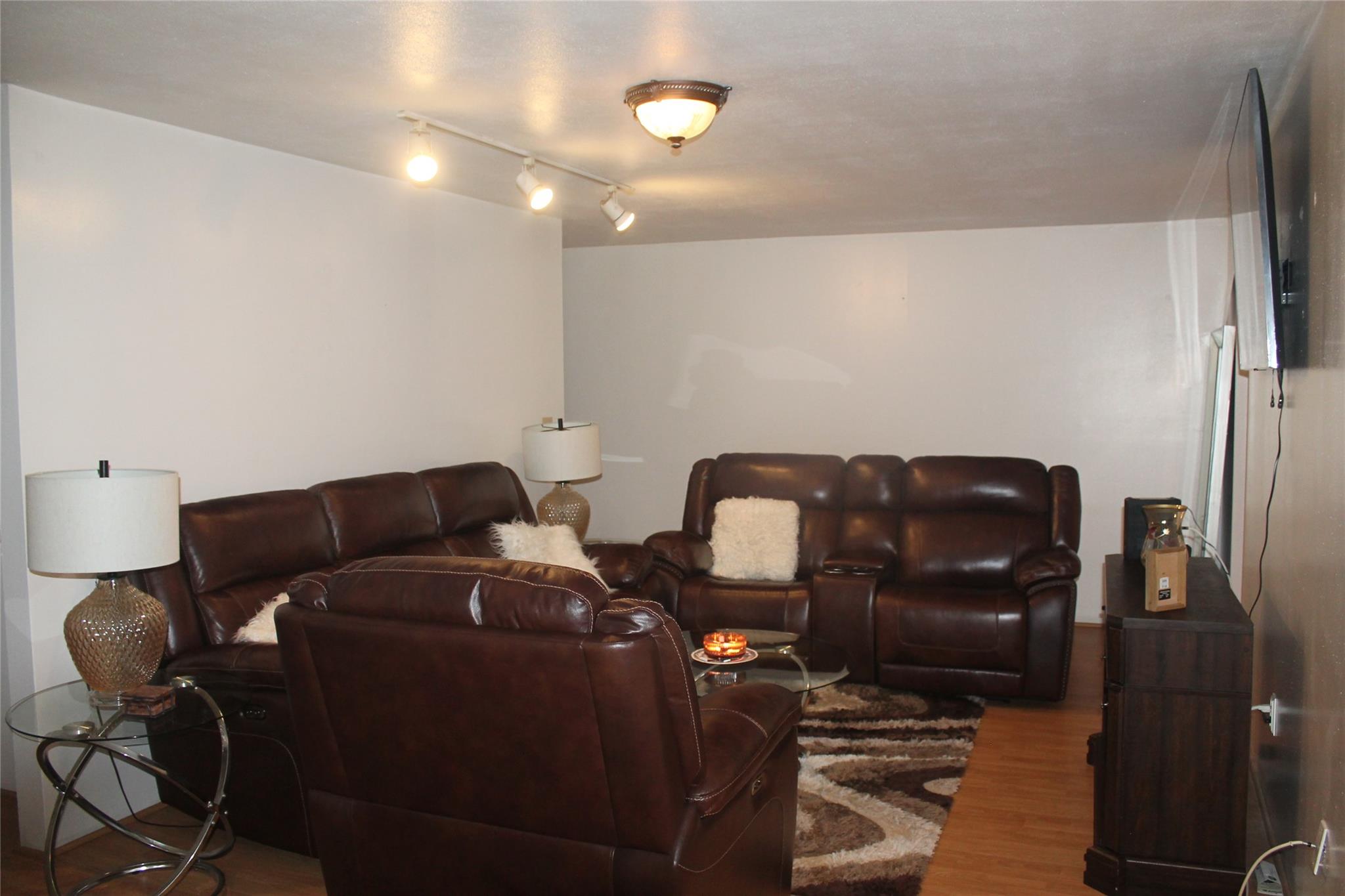 9 Secora Road K-7