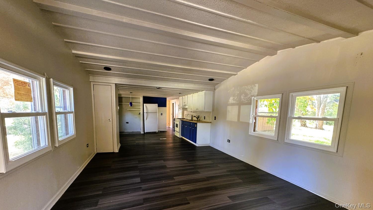 40 Dogwood Loop
