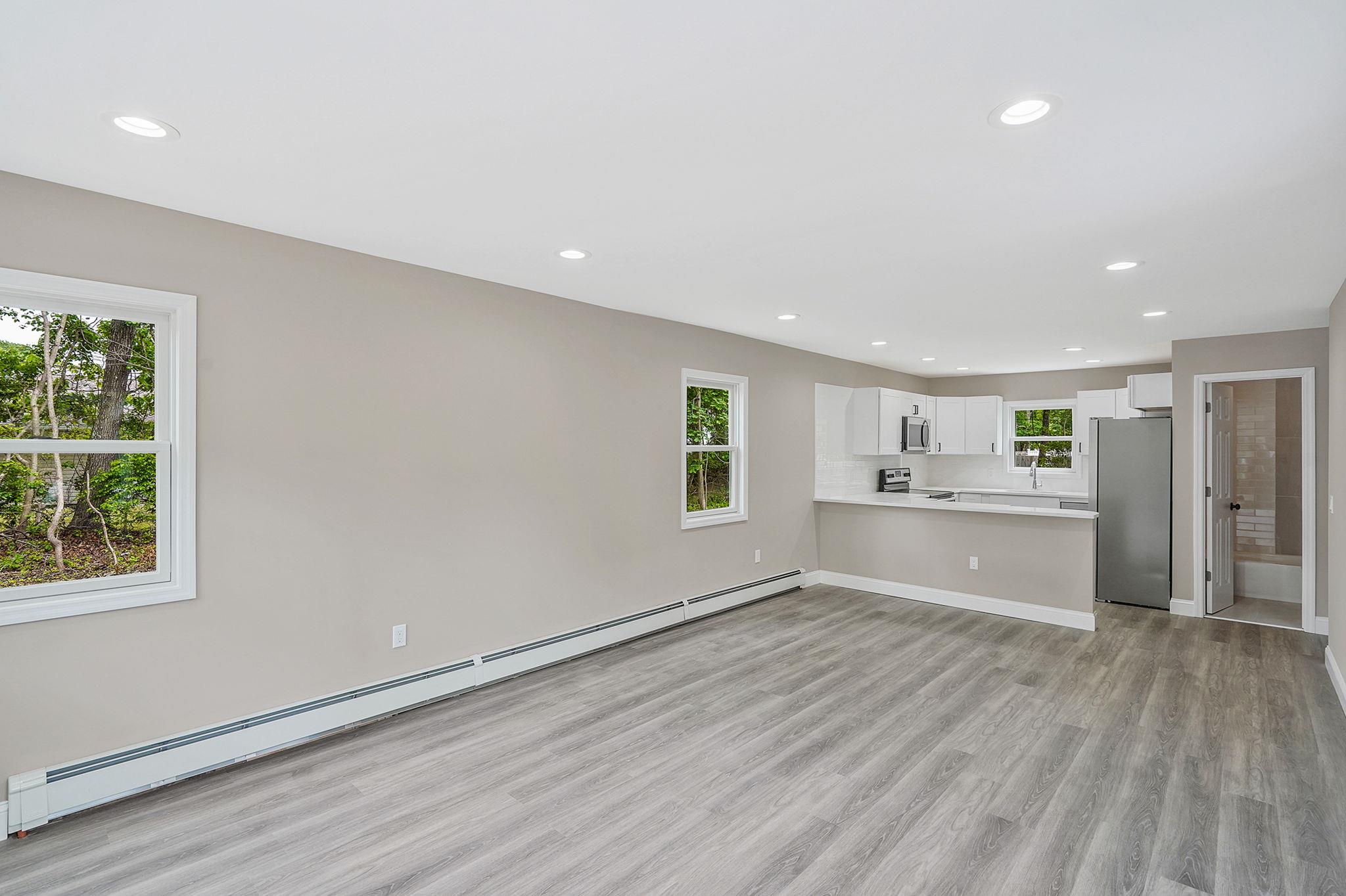 60 Westminster Drive, Shirley, New York image 12