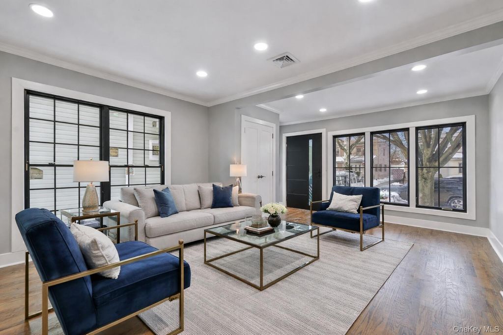 Photo of 5218 Avenue M, Brooklyn, NY 11234 (MLS # 957748)