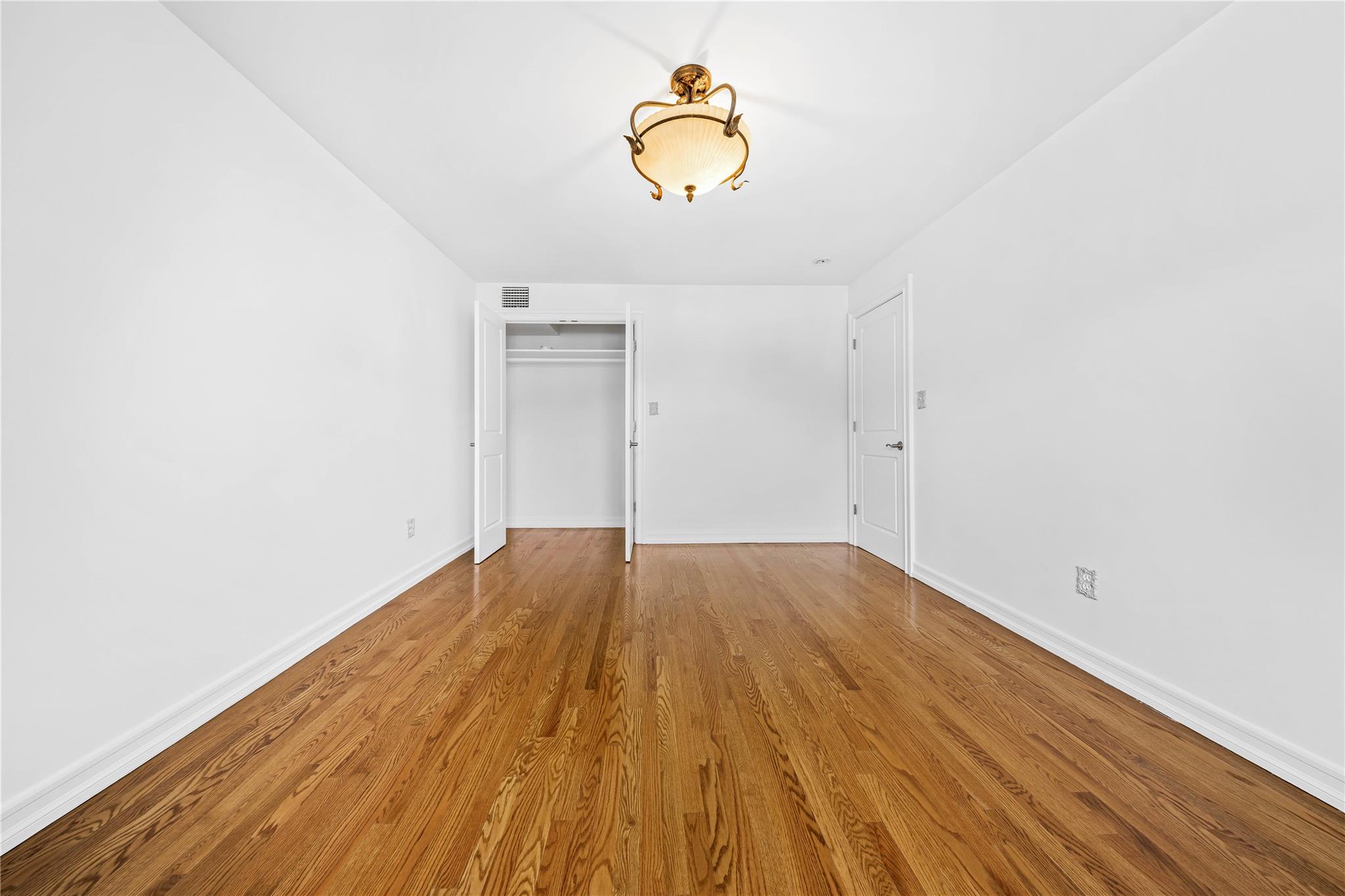 22-69 21 Street, Astoria, New York image 19