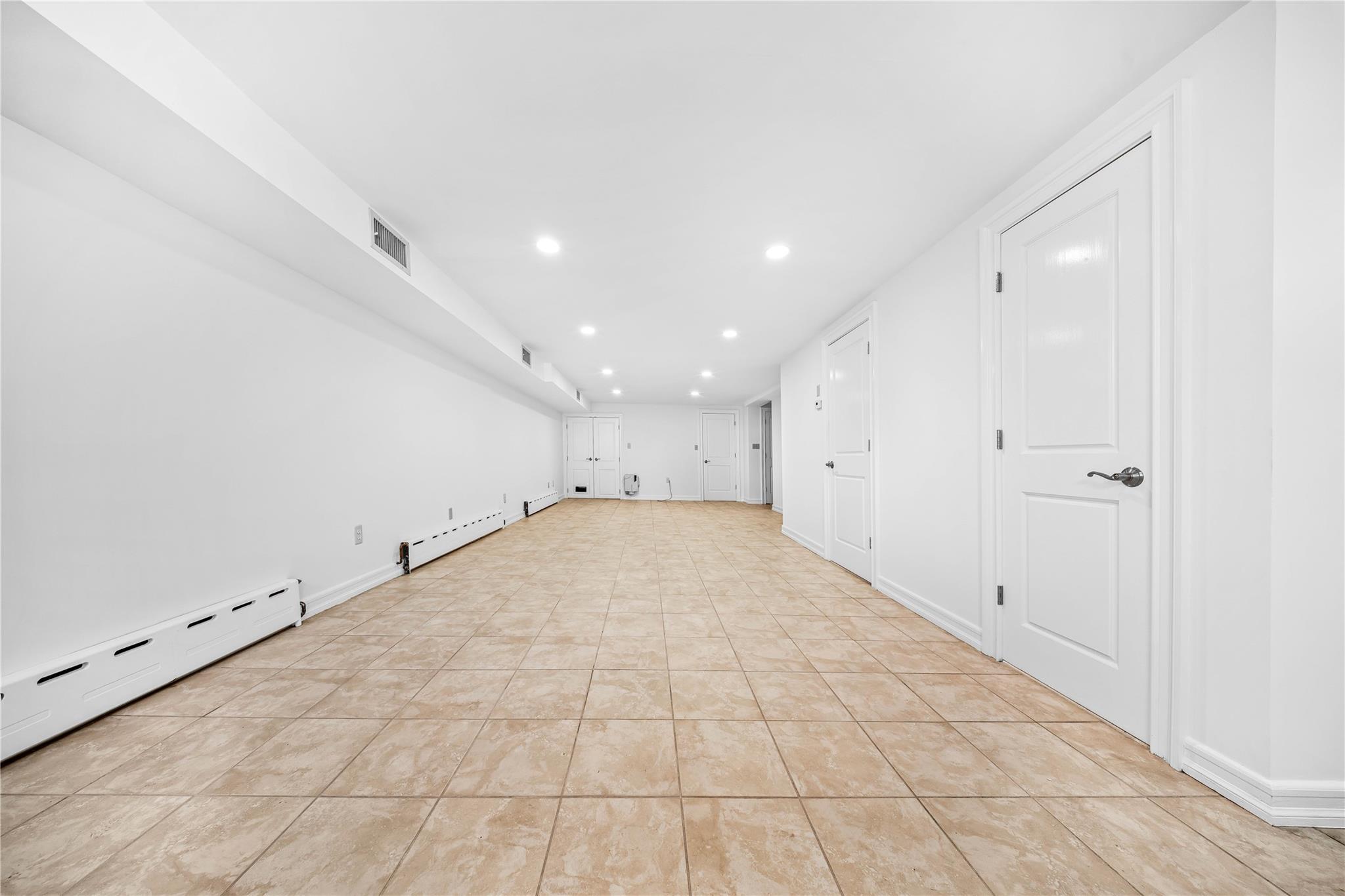 22-69 21 Street, Astoria, New York image 21