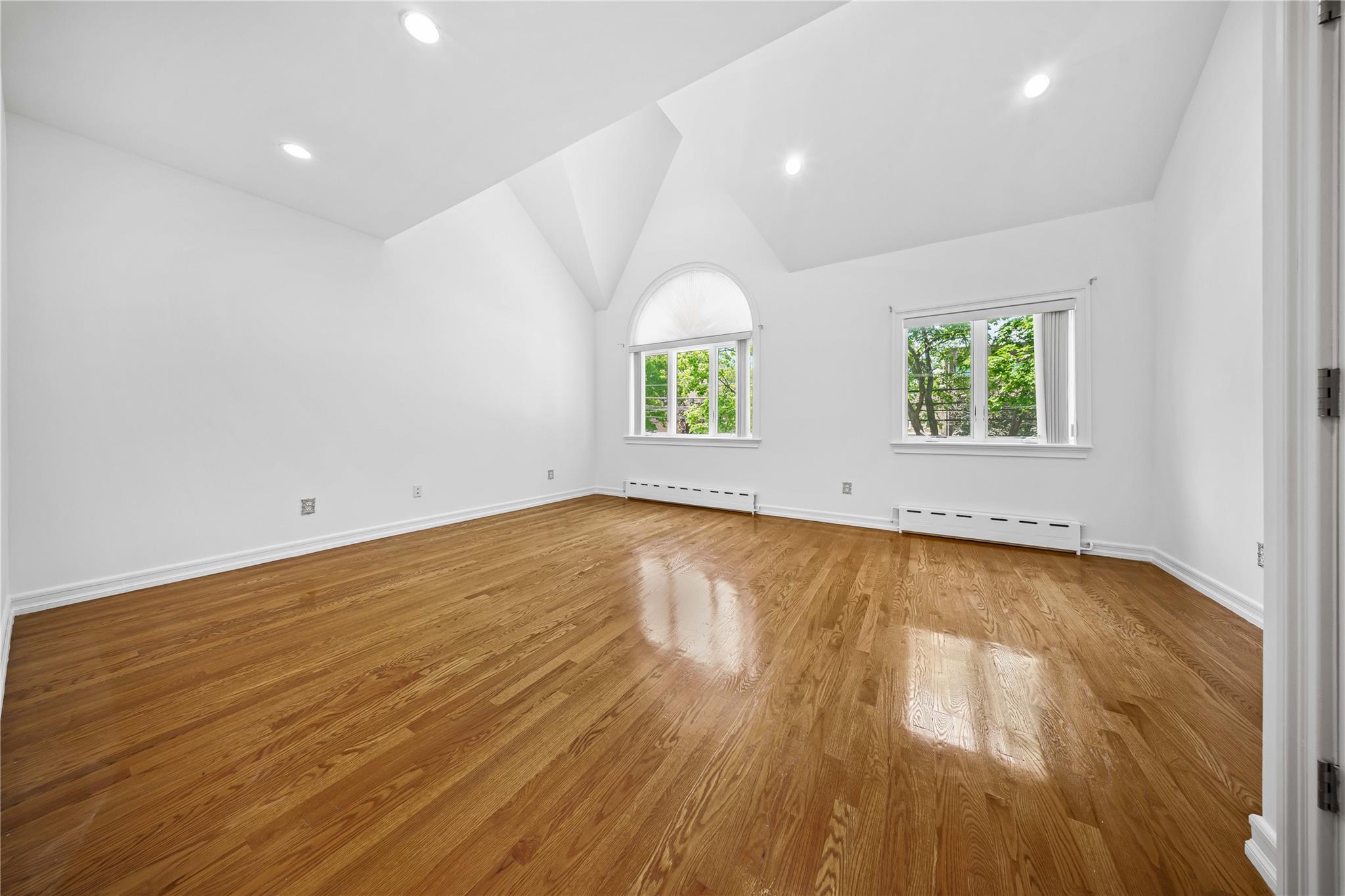 22-69 21 Street, Astoria, New York image 12