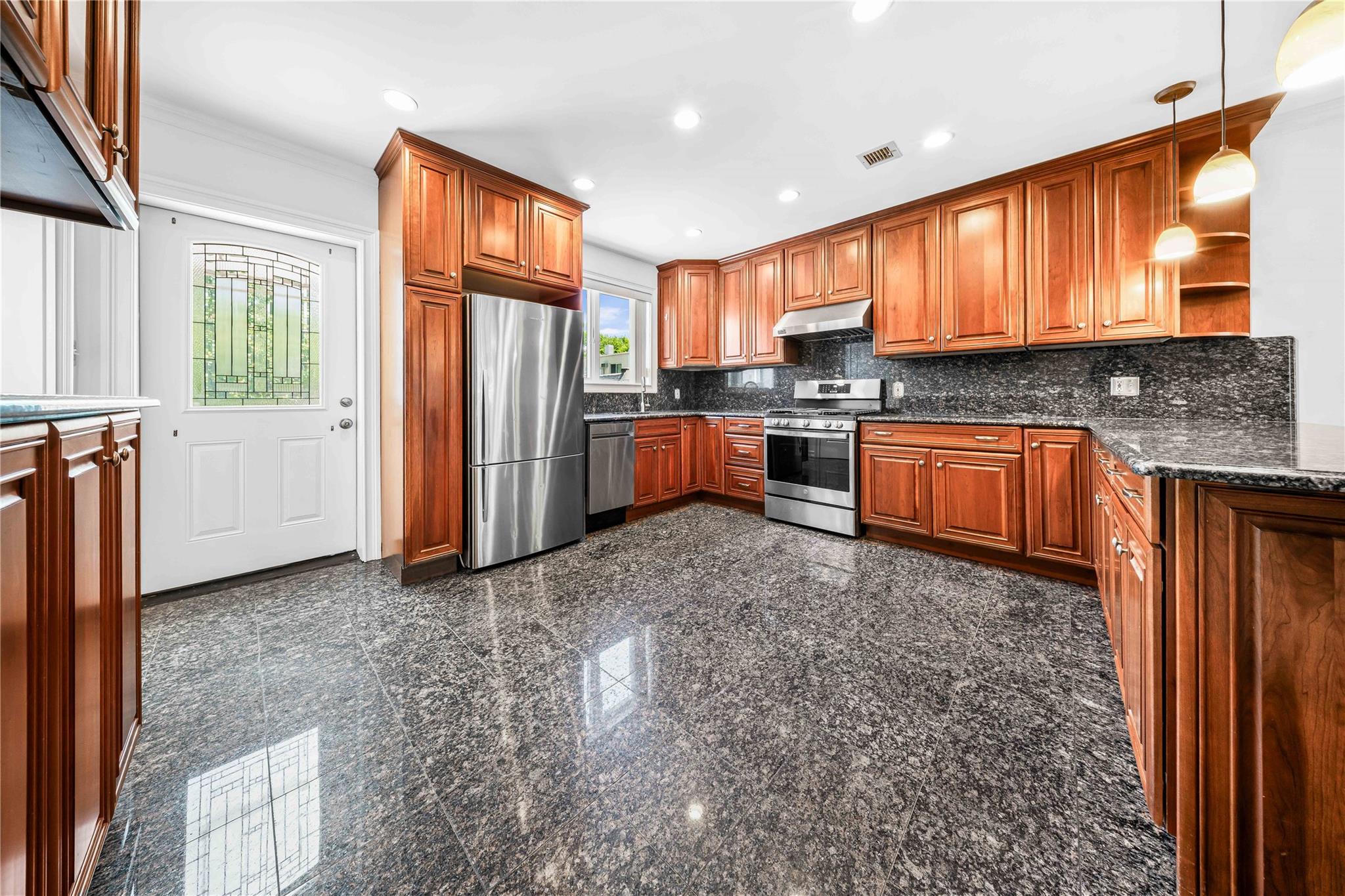 22-69 21 Street, Astoria, New York image 10