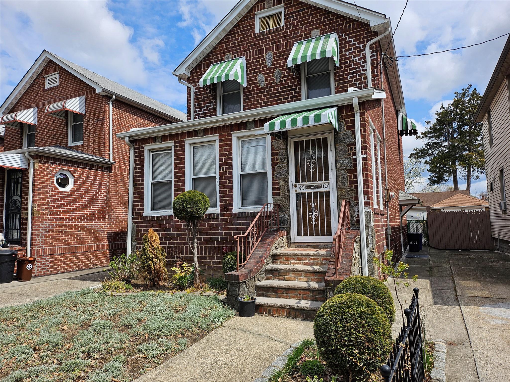 45-07 189 Street St, Flushing, New York image 1