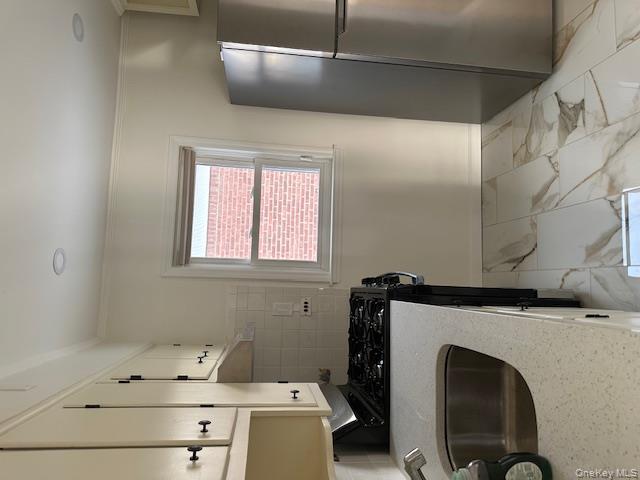 106 Bregman Avenue 1st