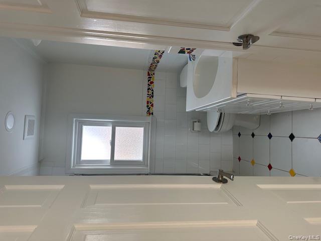 106 Bregman Avenue 1st