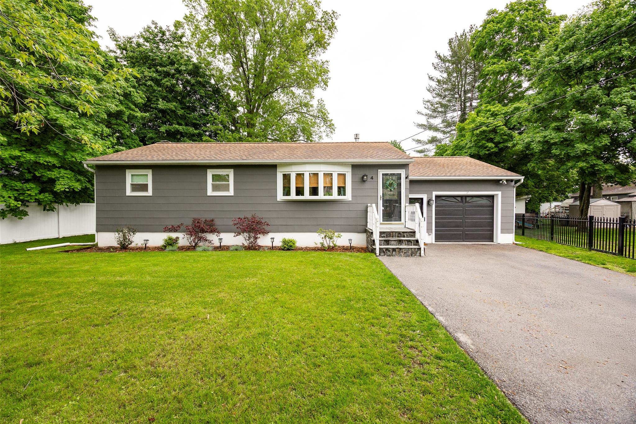 4 Fox Road, Hopewell Junction, New York image 2