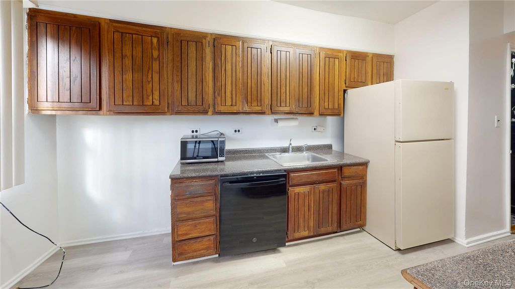 Photo of 25-40 88th Street, East Elmhurst, NY 11369 (MLS # 946624)