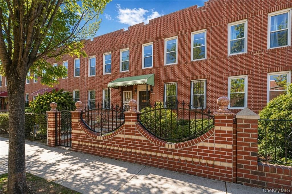 Photo of 1169 Brooklyn Avenue, Brooklyn, NY 11203 (MLS # 989360)