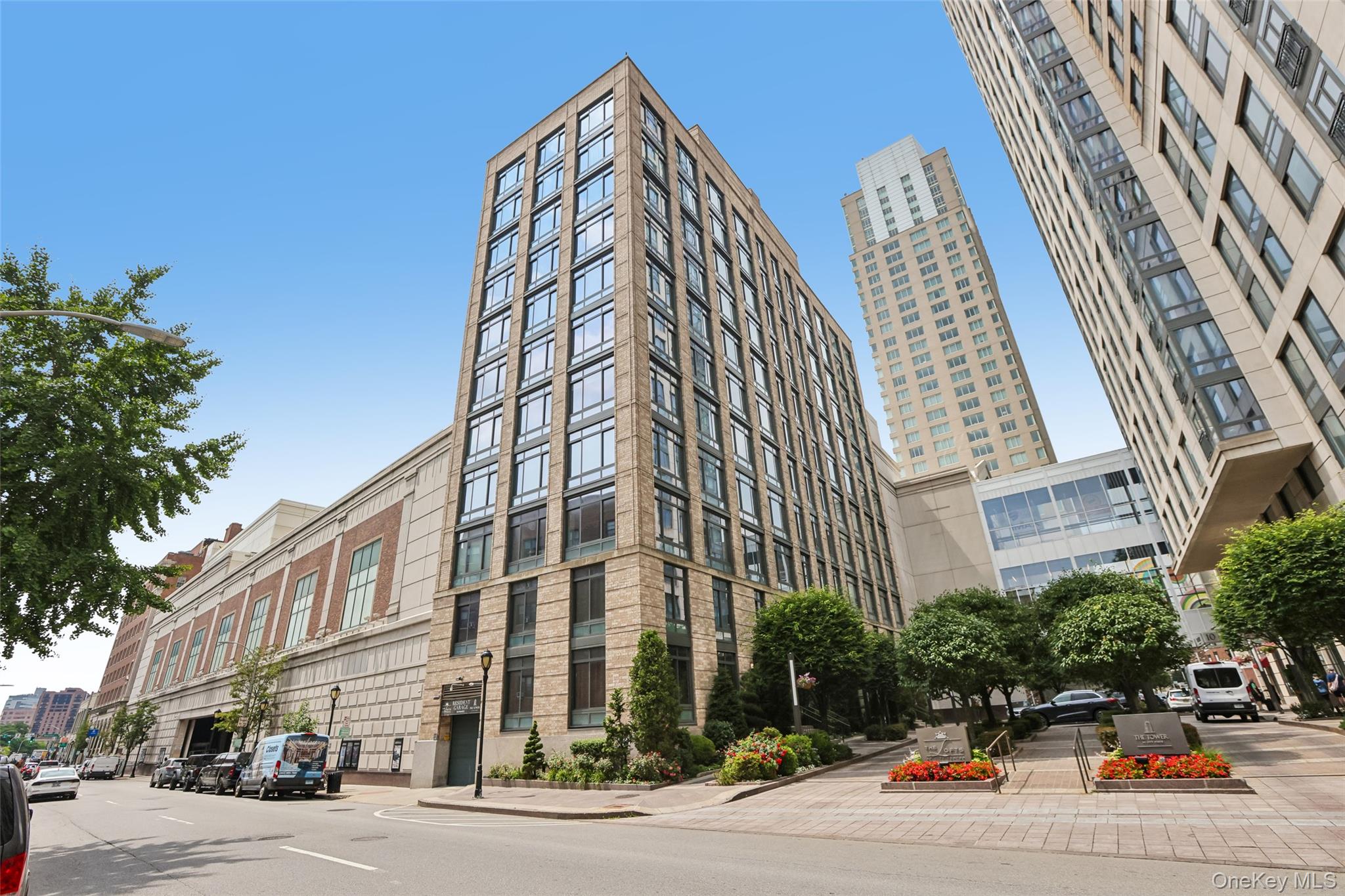 25 City Place 6C
