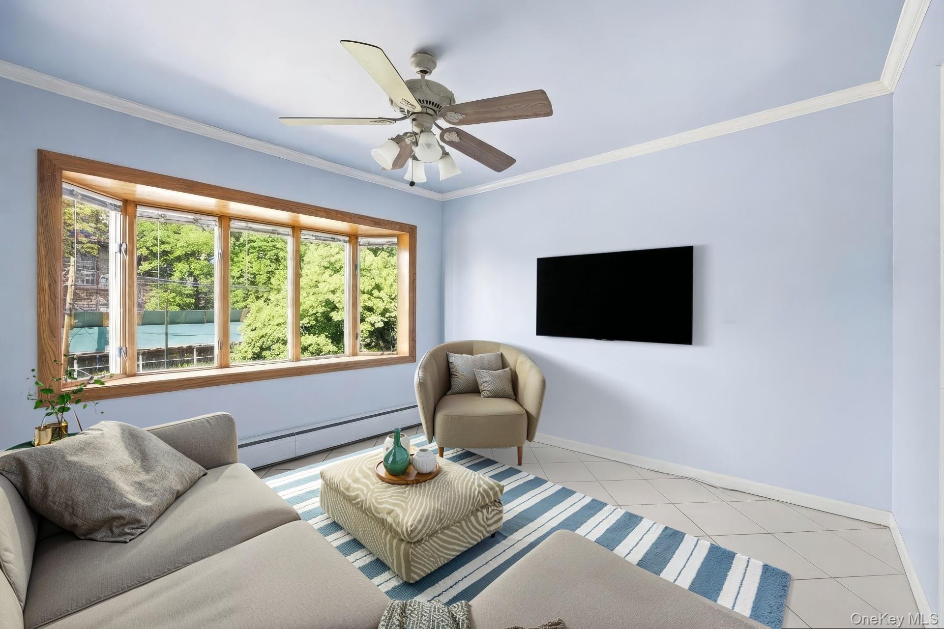 21-08 Ditmars Boulevard