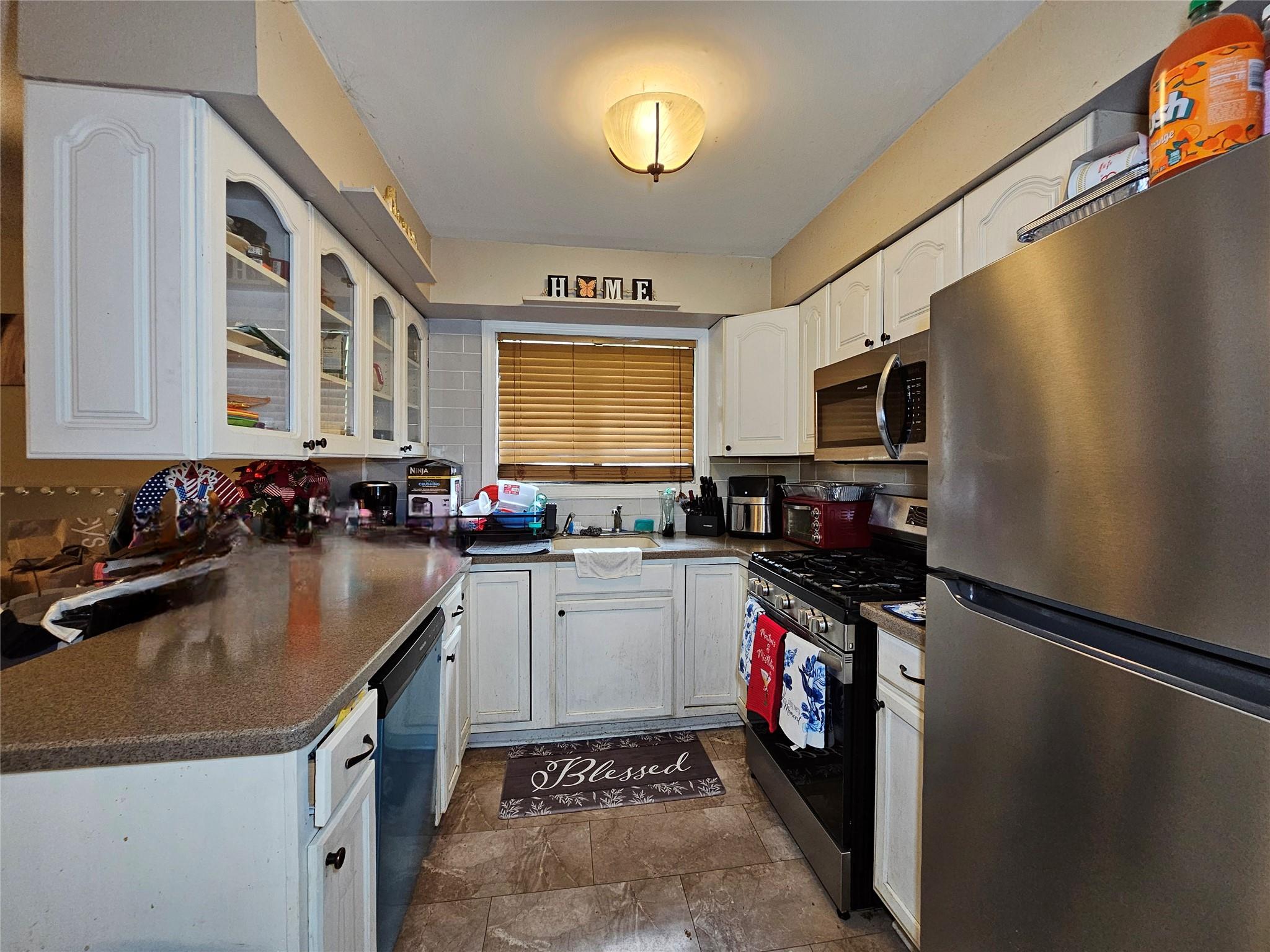 3 Allan Park Mews, Middletown, New York image 5