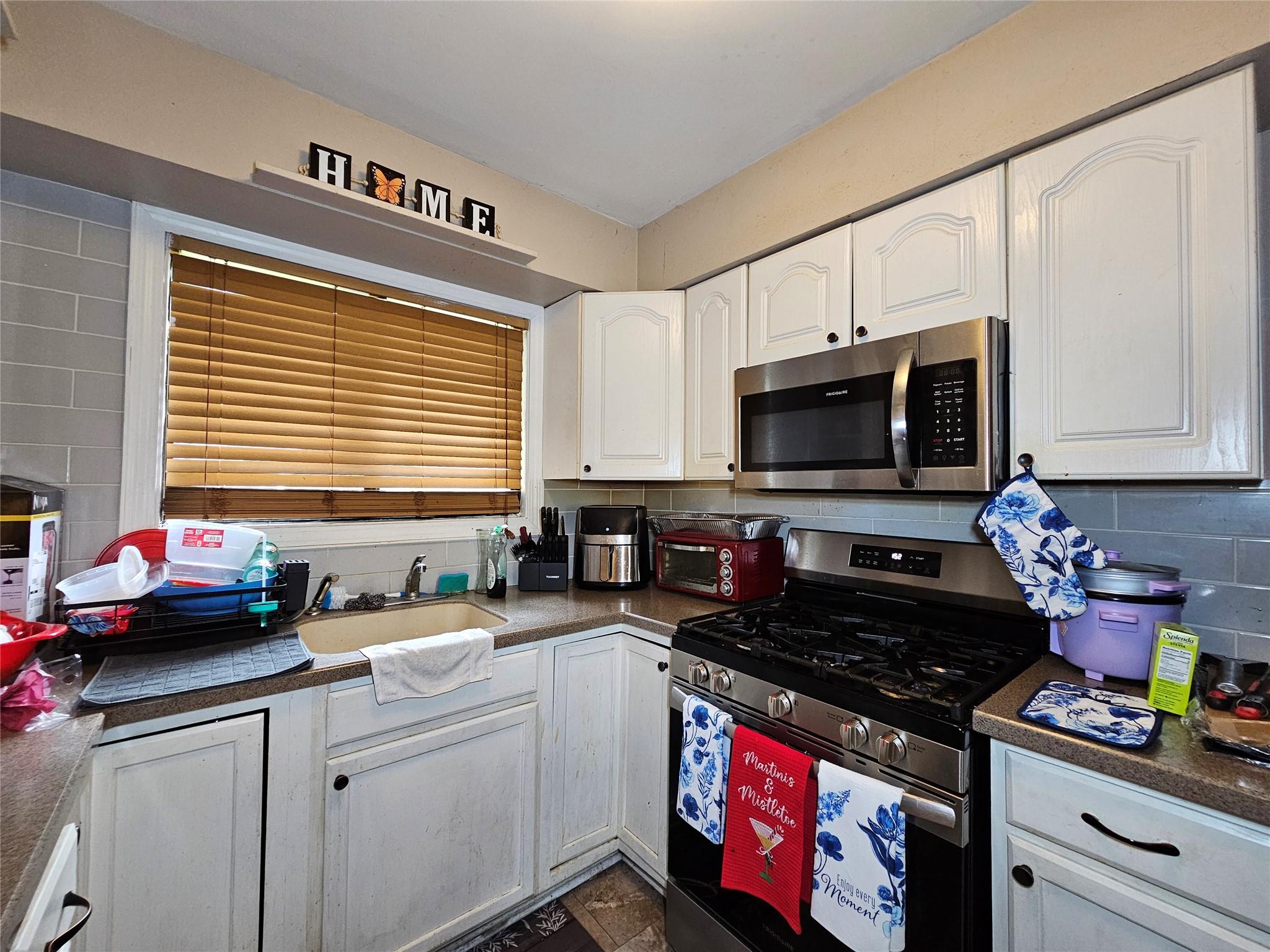 3 Allan Park Mews, Middletown, New York image 6
