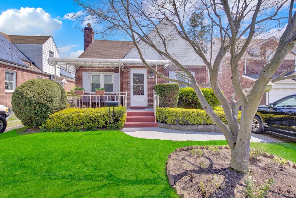 Photo of 80 Wellington Road S, West Hempstead, NY 11552 (MLS # 988256)