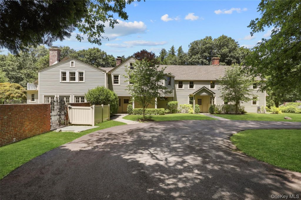 Photo of 9 Oregon Road, Bedford Corners, NY 10549 (MLS # 1005206)