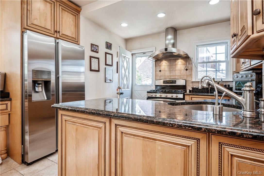 3350 Country Club Road