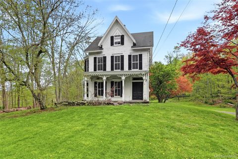 Homes For Rent - 15 Ladentown Road<br/> Pomona, NY 10970