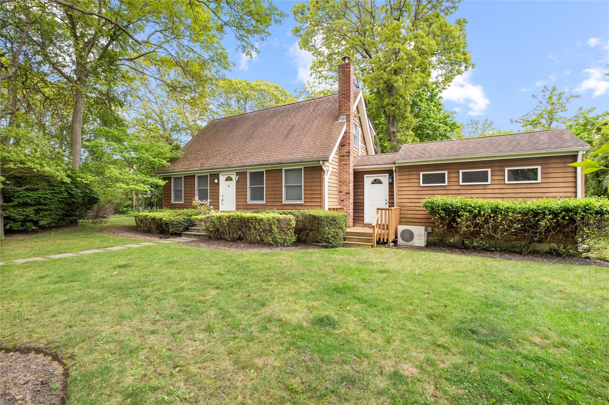 60 Hagerman Avenue, East Patchogue, New York image 1