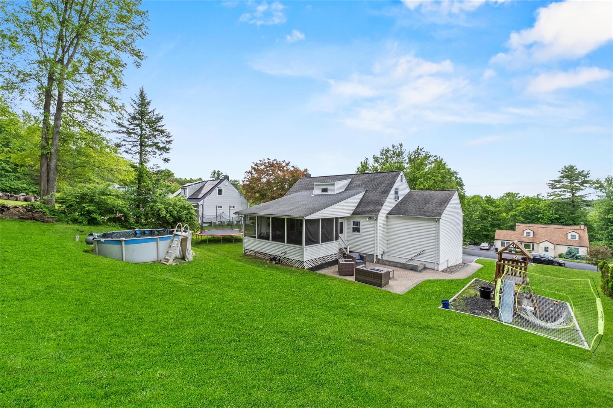 3518 Overlook Avenue, Yorktown Heights, New York image 34