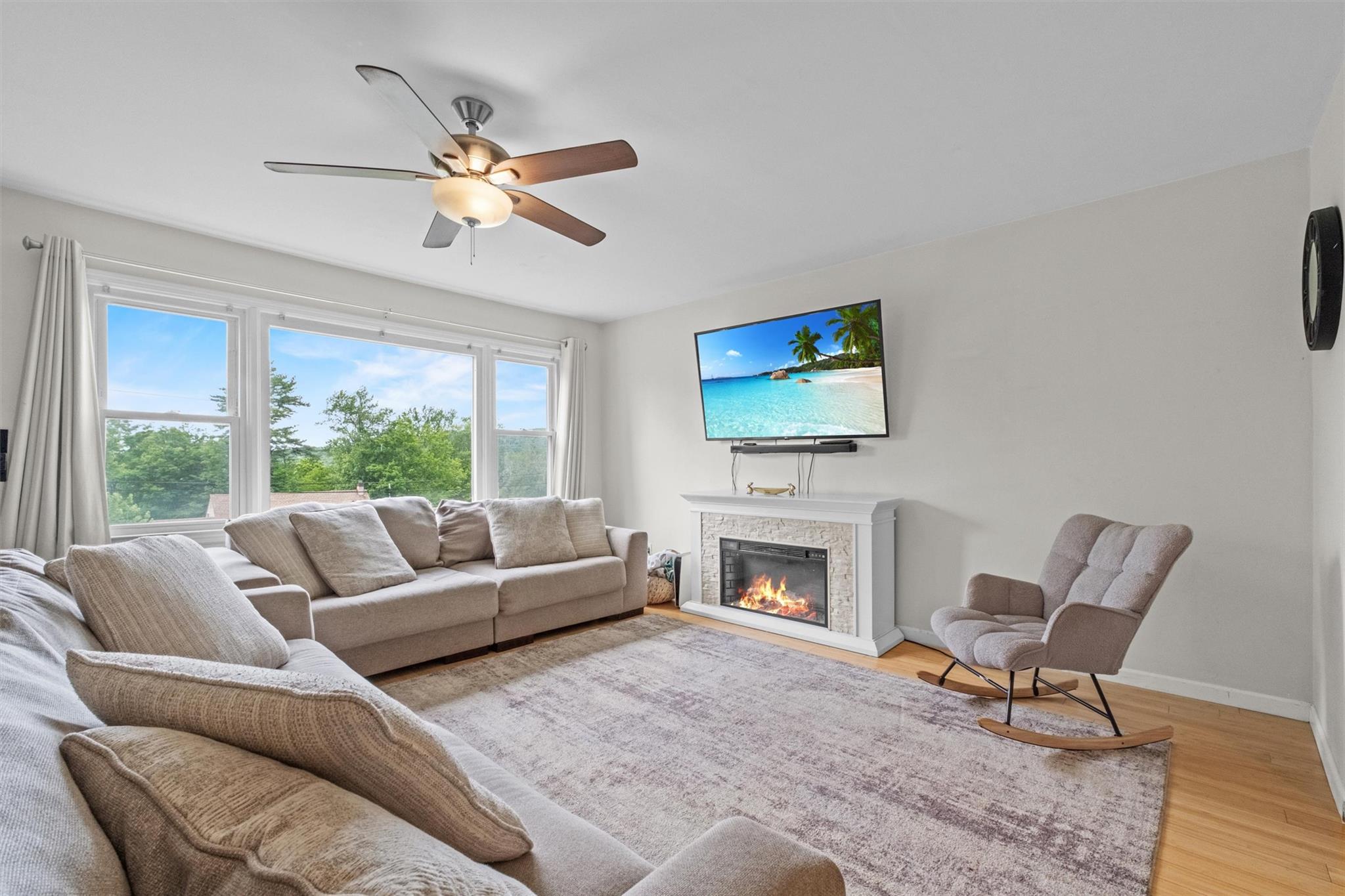 3518 Overlook Avenue, Yorktown Heights, New York image 9