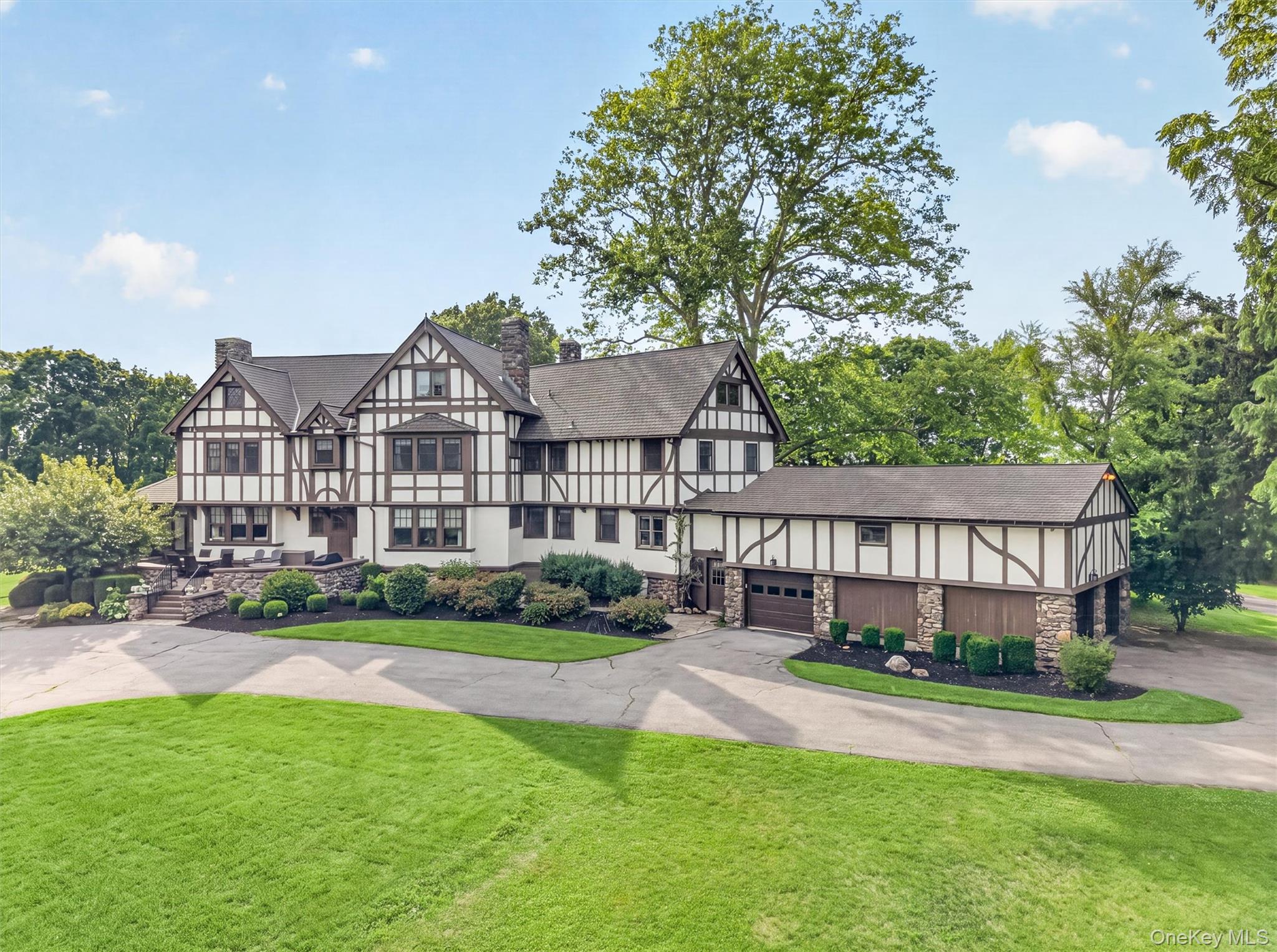 157 Arcadia Road