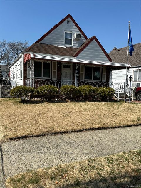 Homes For Sale - 8322 263rd Street<br/> Queens County, Glen Oaks, NY 11004