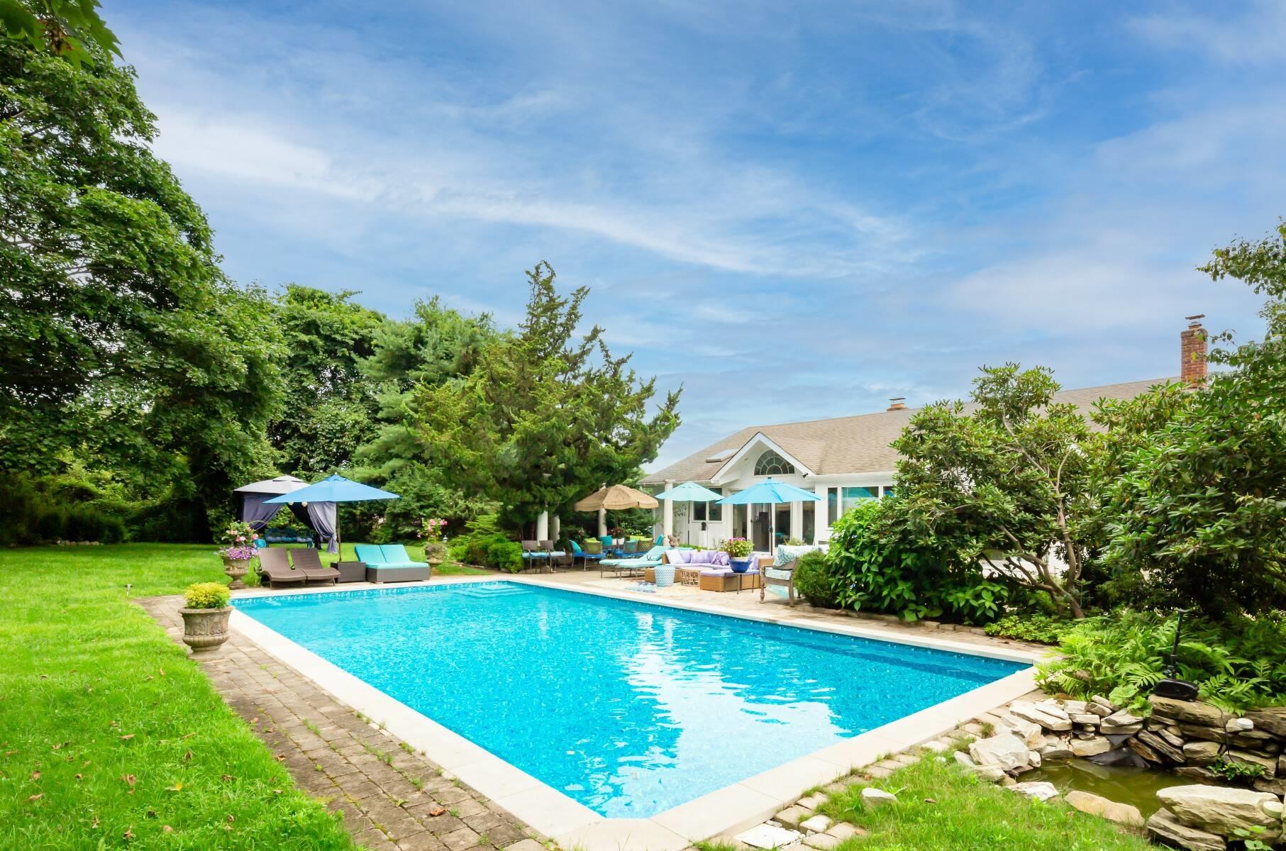 Rental Property at Dovas Path, Southampton, Hamptons, NY - Bedrooms: 3 
Bathrooms: 2  - $40,000 MO.