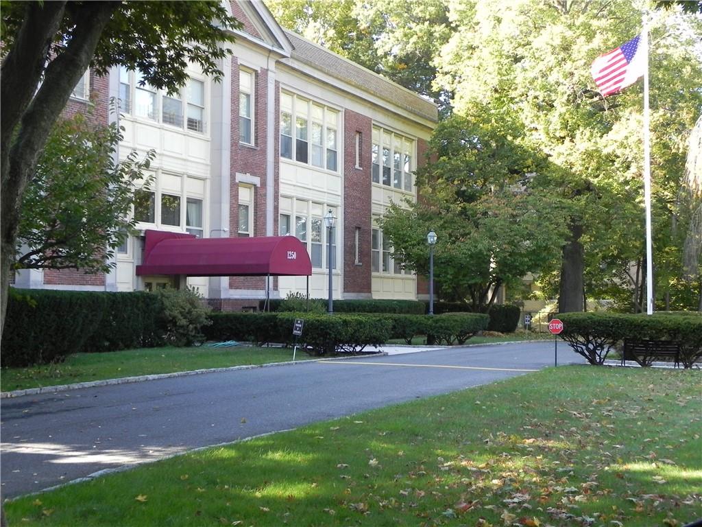 1250 North Avenue 110