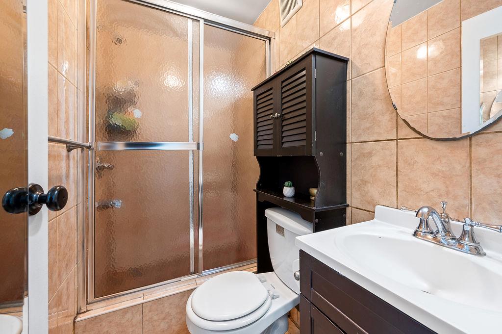 34-15 91 Street, Jackson Heights, New York image 8