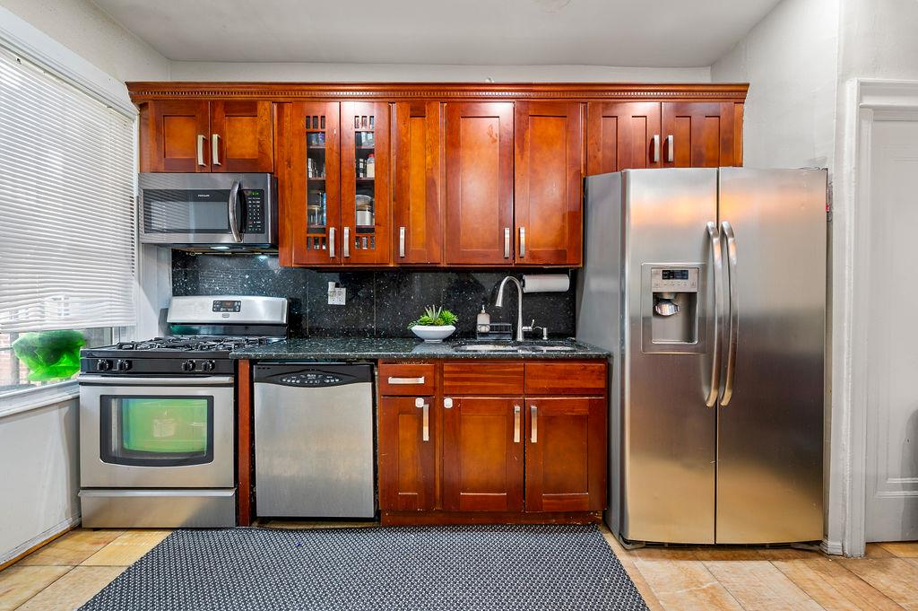 34-15 91 Street, Jackson Heights, New York image 5