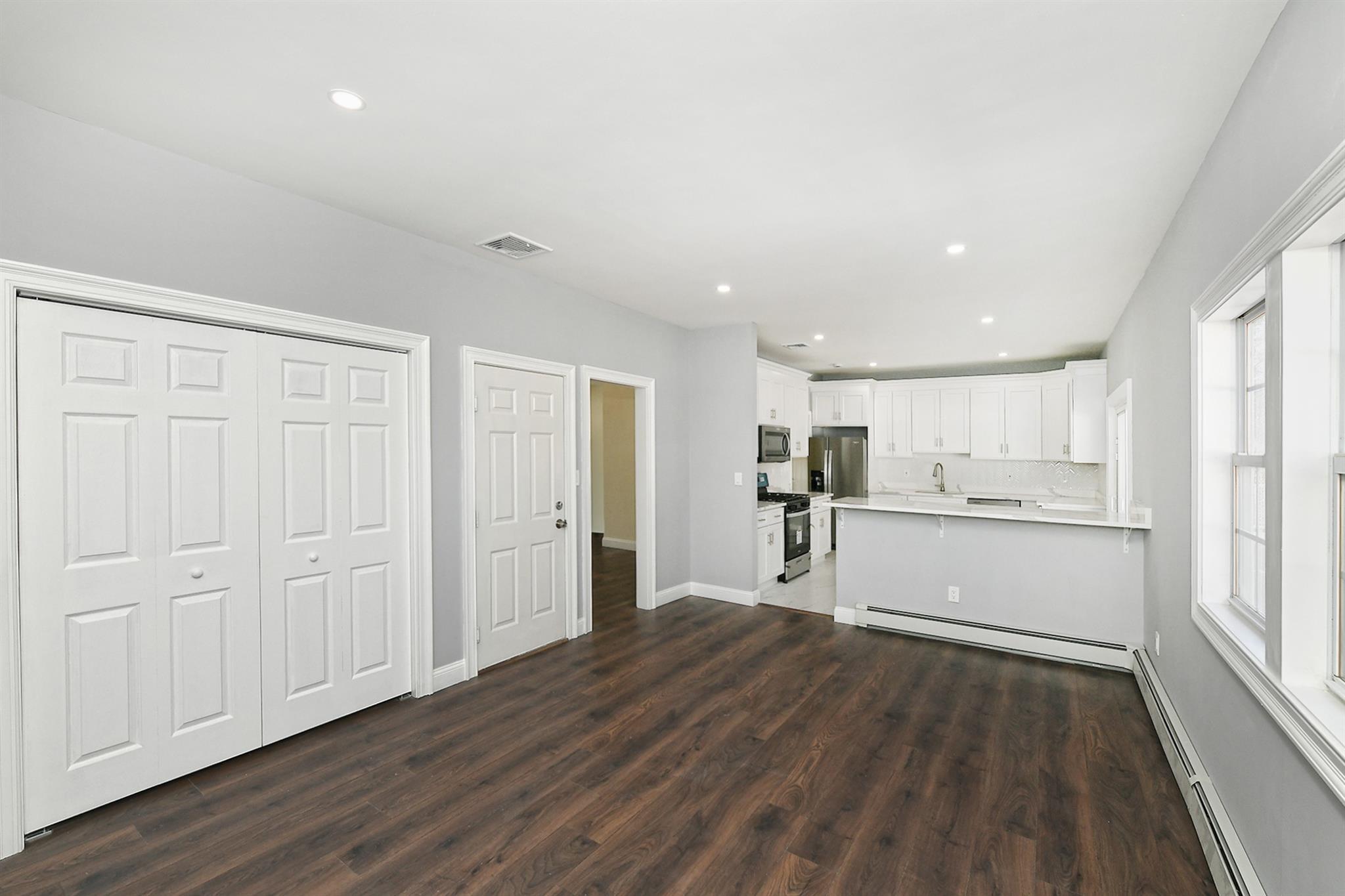 26 Timber Ridge Drive, Coram, New York image 9