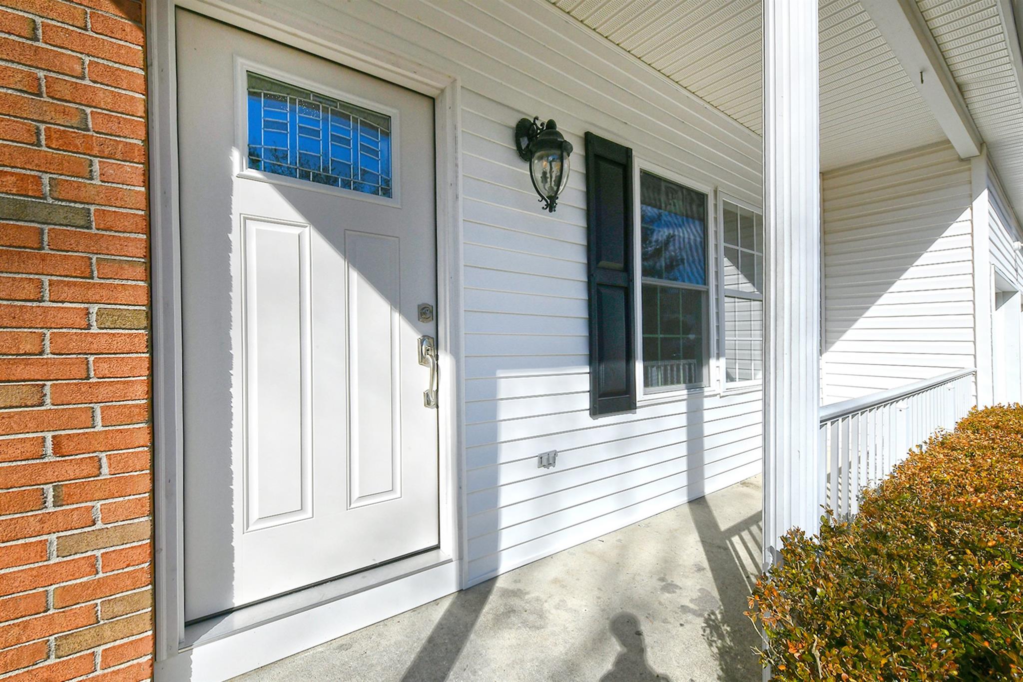 26 Timber Ridge Drive, Coram, New York image 4