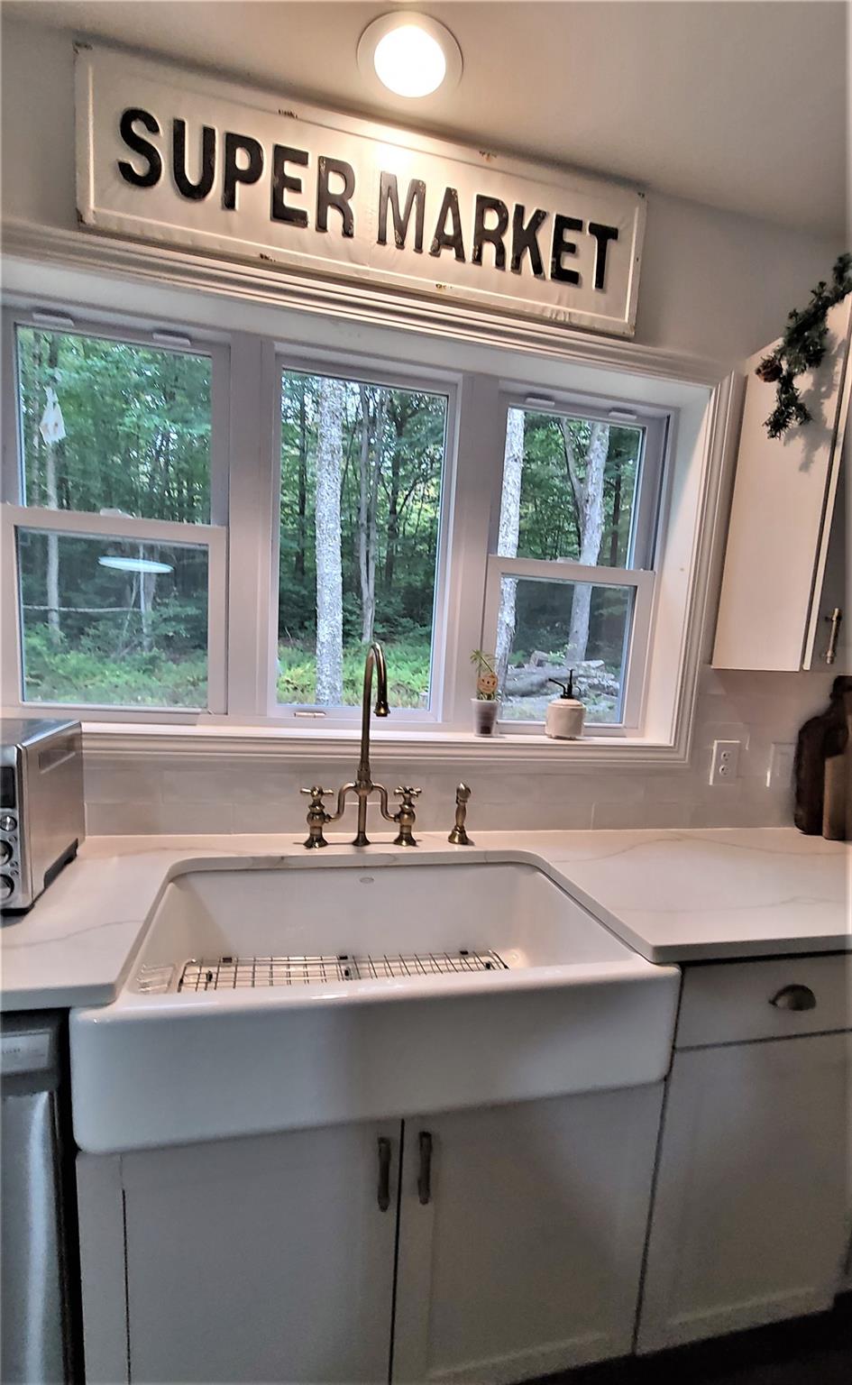 68 Schleiermacher Road, Livingston Manor, New York image 11