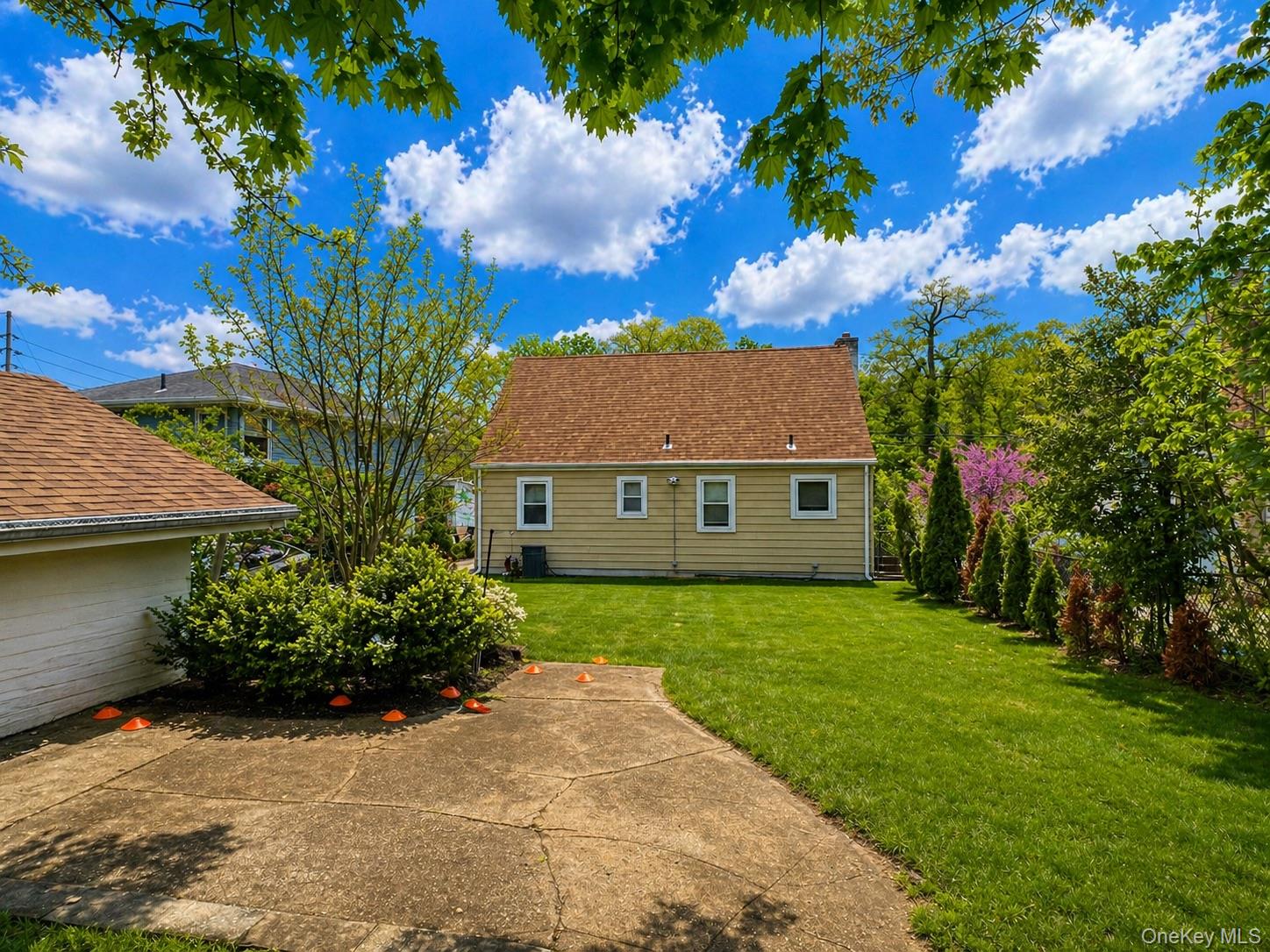 444 Brookside Avenue