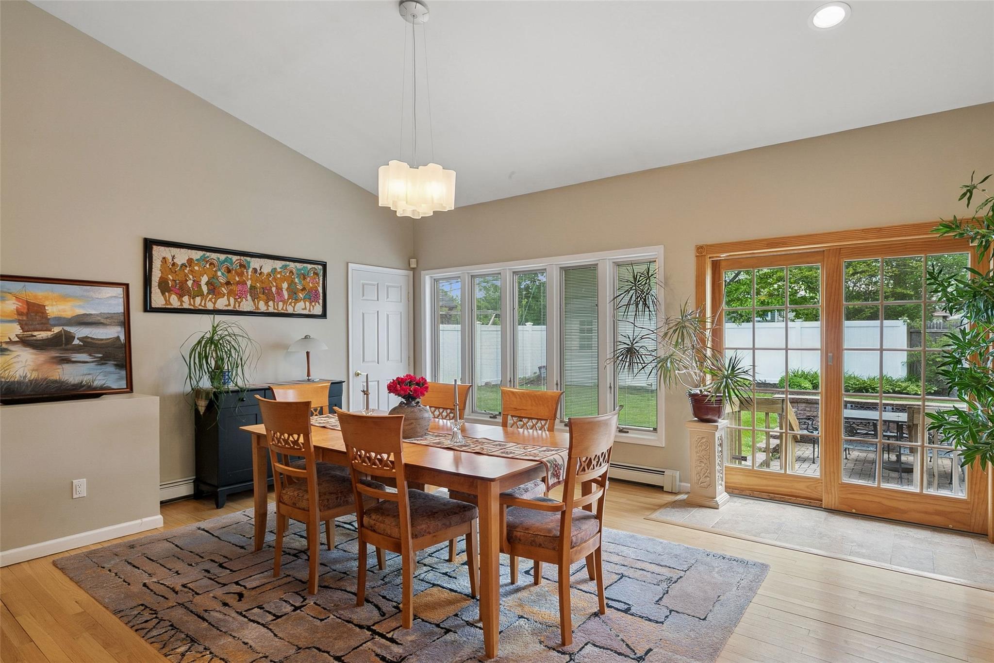 6 Daisy Lane, Commack, New York image 13